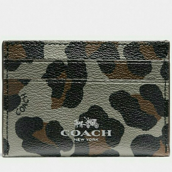 Coach Handbags - ❤️‍ COACH Card Case ❤️‍